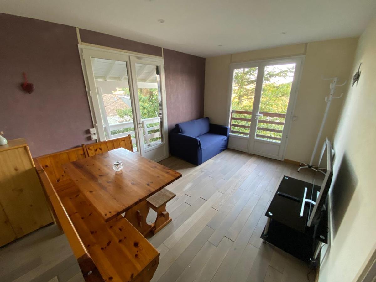 Vila Chalet En Bord De Seine Le Coudray-Montceaux Exteriér fotografie